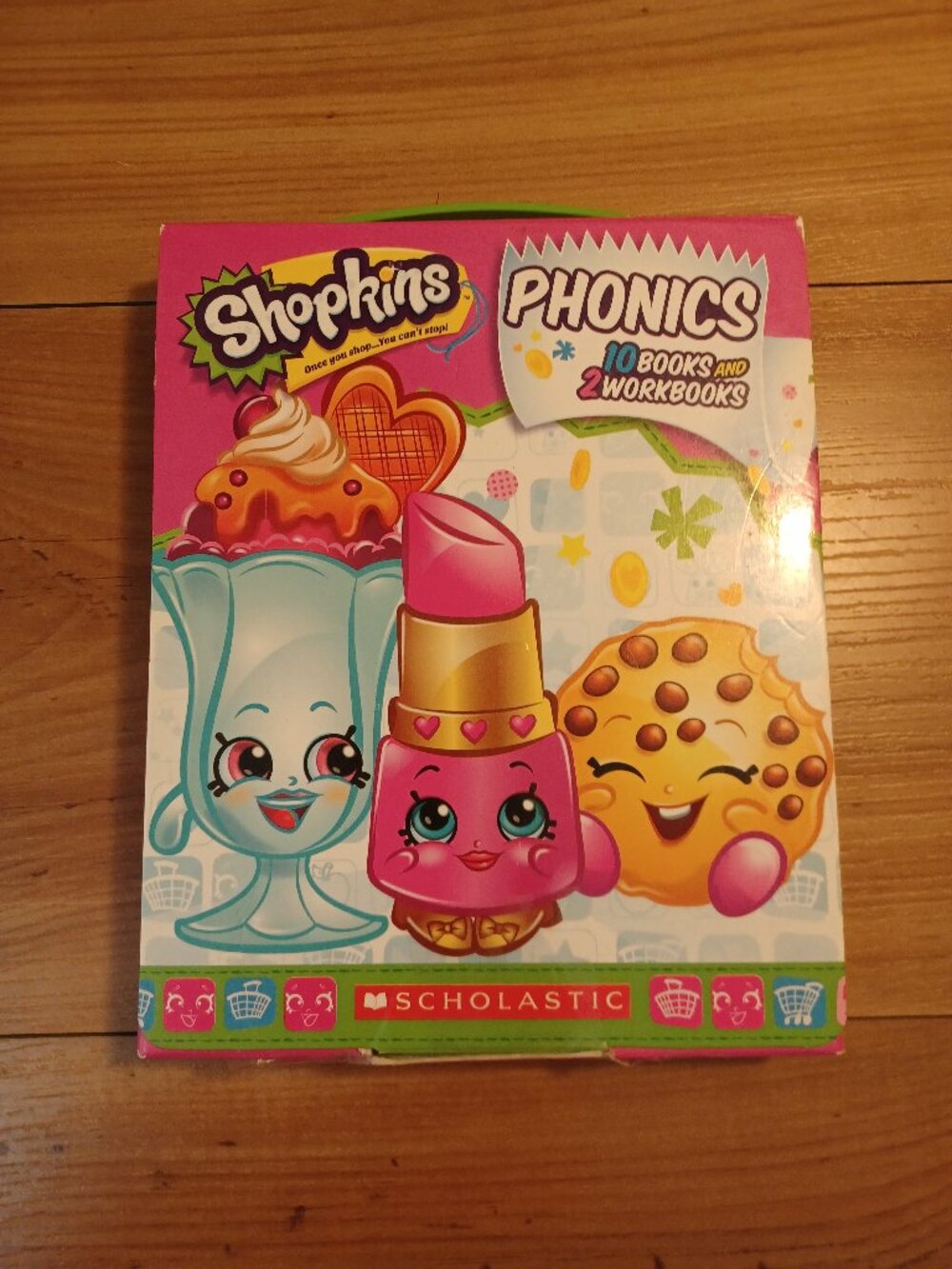 Shopkins Phonics By Scholastic Book